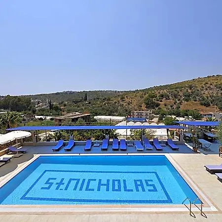 Patara Delfin מלון