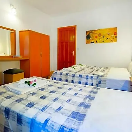 Patara Delfin מלון 3*