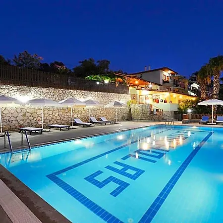Patara Delfin 3*