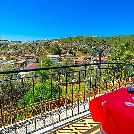 Patara Delfin 3*
